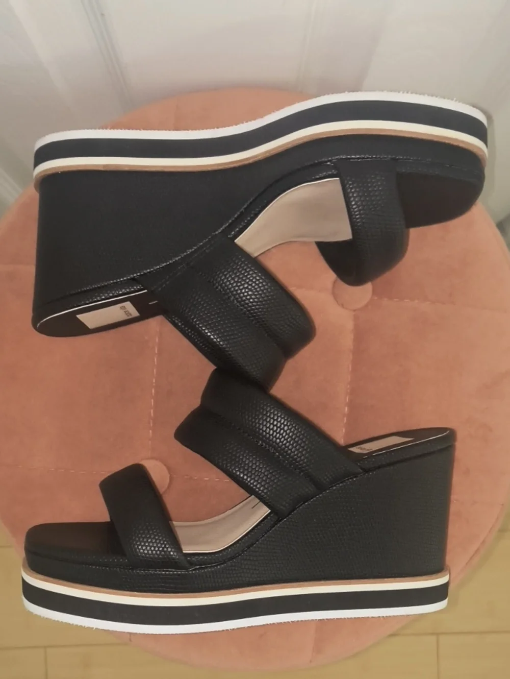 Dolce Vita Osiris Double-strap Platform Wedge NWOB